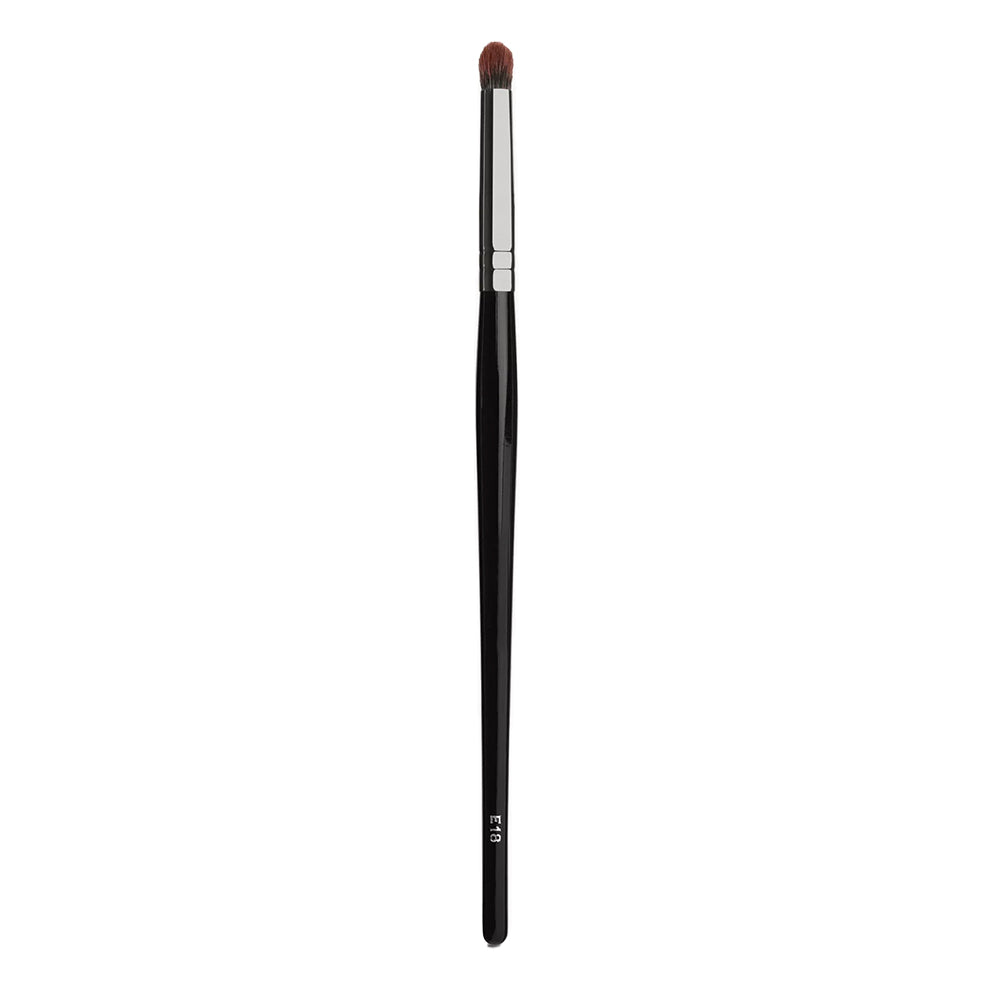 Morphe Brush E18- Round Crease Brush