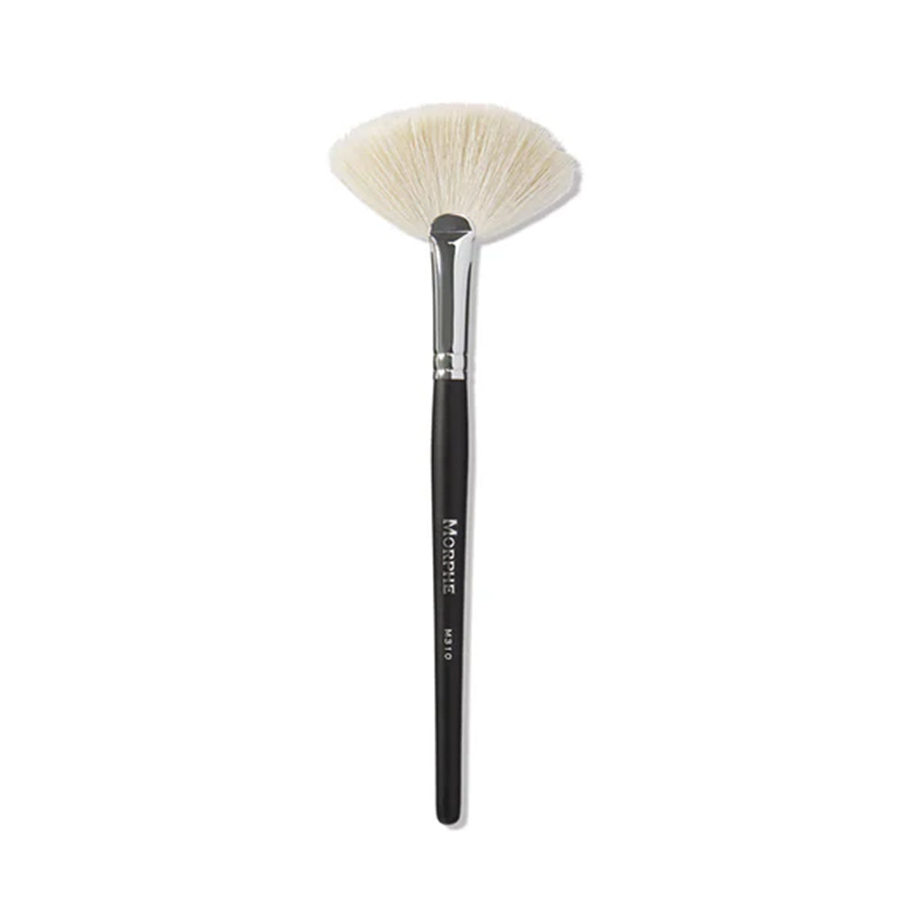 Morphe Brush M310- Large Soft Fan Highlighter Brush